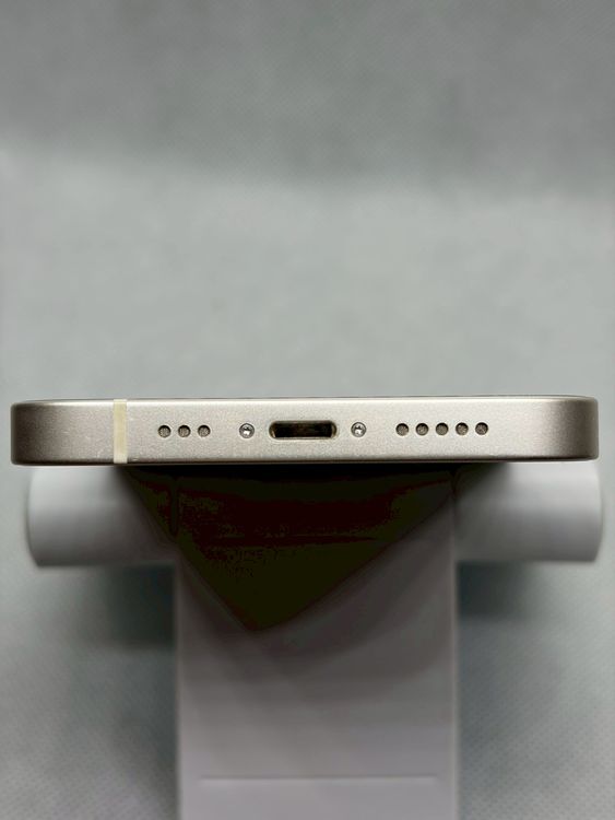 ���Хåƥ꡼88% SIM�ե꡼ iPhone13 128GB �������饤��