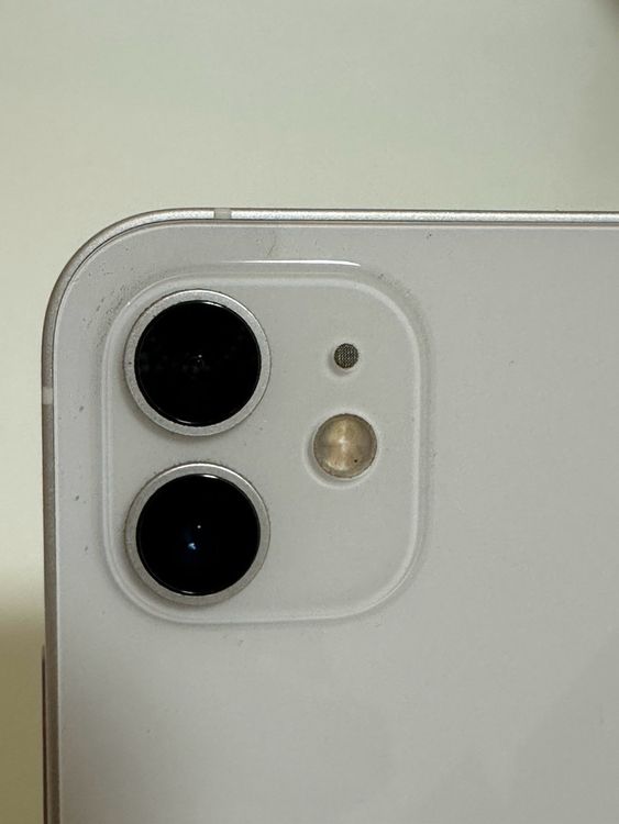 ���Хåƥ꡼86% SIM�ե꡼ iPhone12 64GB �֥�å�