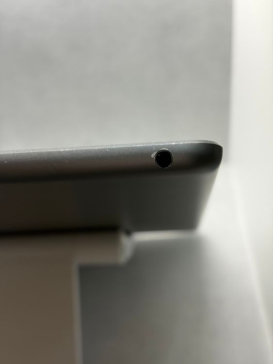 ���ϥԥͥ��ͥå� iPad ��9���� 64GB Wi-Fi ���졼