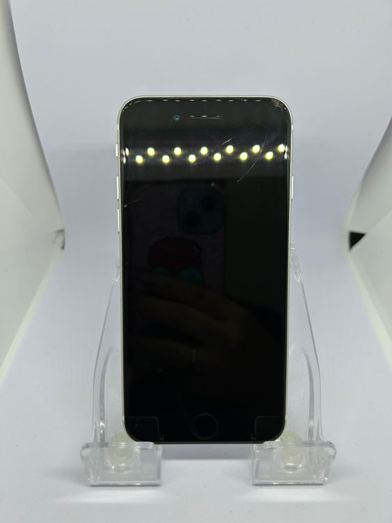 ��SIM�ե꡼ iPhoneSE��2����  64GB �ۥ磻�� �Хåƥ꡼85%