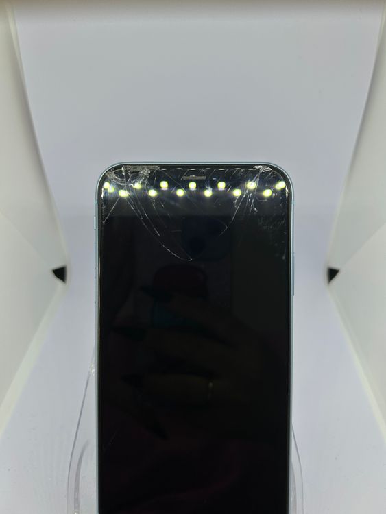 ��SIM�ե꡼ iPhoneXR  64GB �֥롼 �Хåƥ꡼83%
