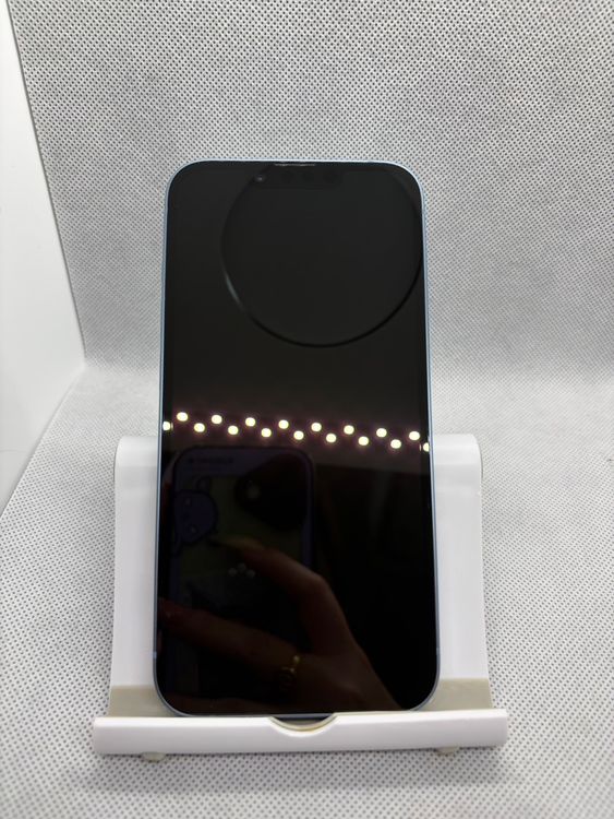 ��Ķ���� SIM�ե꡼ iPhone14 128GB �֥롼 �Хåƥ꡼82%