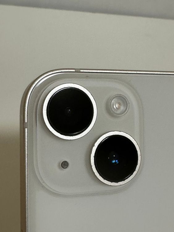 ������Ʊ�� �Хåƥ꡼89% SIM�ե꡼ iPhone14 128GB �������饤��