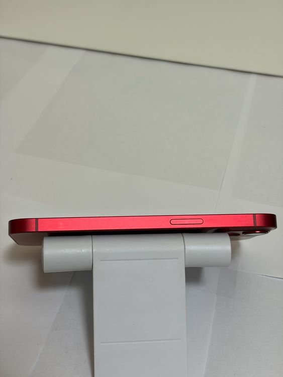 ���Хåƥ꡼83% SIM�ե꡼ iPhone13 128GB ��å�