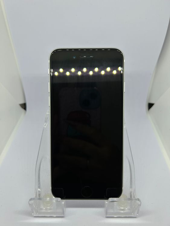 ��SIM�ե꡼ iPhoneSE��2����  64GB �ۥ磻��