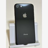 ���Хåƥ꡼85% SIM�ե꡼ iPhone8 64GB ���졼