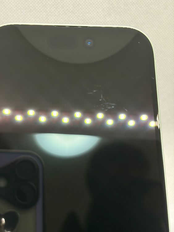 ���Хåƥ꡼100% SIM�ե꡼ iPhone15 256GB ���꡼��