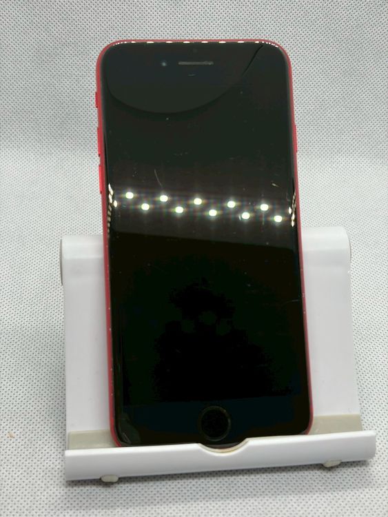 ���Хåƥ꡼85% SIM�ե꡼ iPhoneSE ��2���� 64GB ��å�