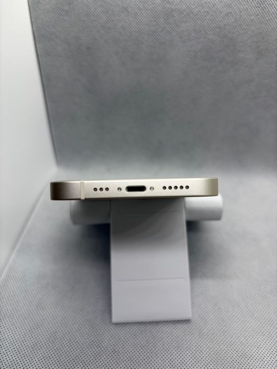 ������Ʊ�� �Хåƥ꡼85% SIM�ե꡼ iPhone14 128GB �������饤��