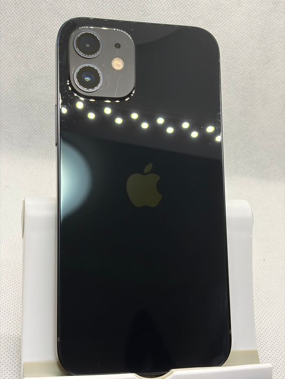 ���Хåƥ꡼86% SIM�ե꡼ iPhone12 128GB �֥�å�