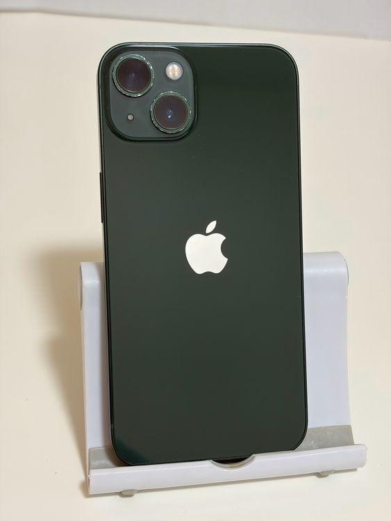 ���Хåƥ꡼81% SIM�ե꡼ iPhone13 128GB ���꡼��
