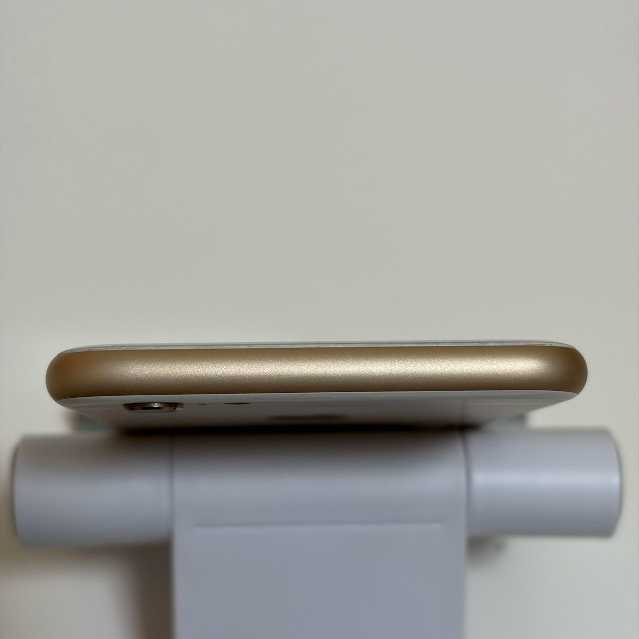 ムスビー｜○SIMフリー iPhone6s 32GB ゴールド【iPhone6s SIMフリー