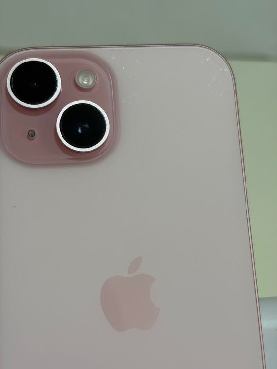 ���Хåƥ꡼100% SIM�ե꡼ iPhone15 128GB �ԥ�
