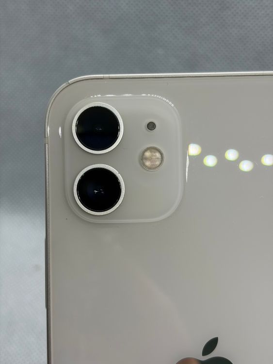 ���Хåƥ꡼82% SIM�ե꡼ iPhone12 128GB �ۥ磻��