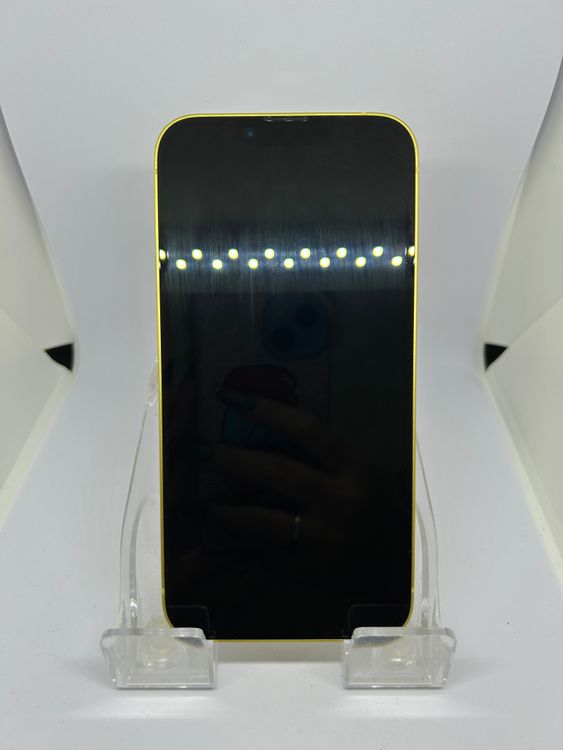 ��SIM�ե꡼ iPhone14  256GB �������� �Хåƥ꡼78%