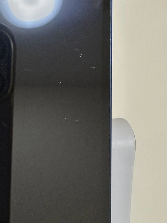 ���Хåƥ꡼82% SIM�ե꡼ iPhone12 64GB �֥롼