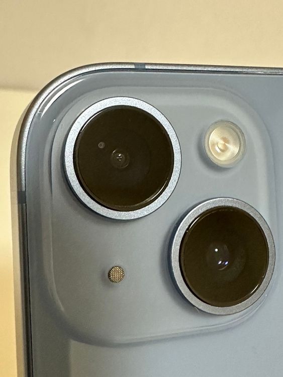 ���Хåƥ꡼88% SIM�ե꡼ iPhone14Plus 128GB �֥롼