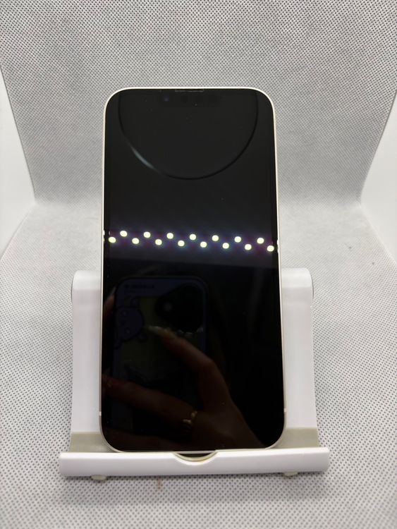 ���Хåƥ꡼85% SIM�ե꡼ iPhone13 128GB �������饤��