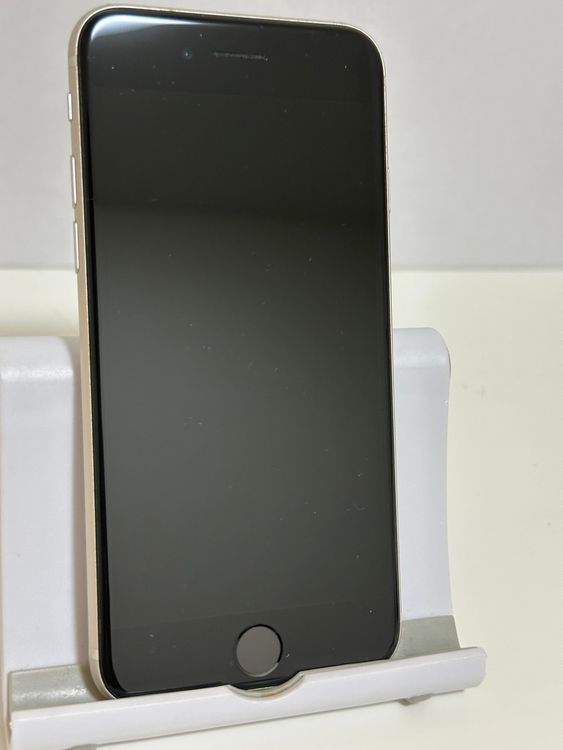 ���Хåƥ꡼87% SIM�ե꡼ iPhoneSE ��3���� 128GB �������饤��
