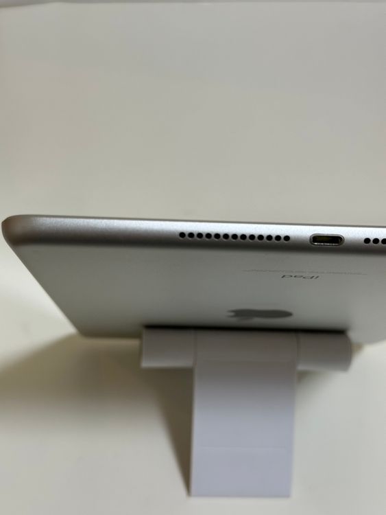 ��iPad ��6���� 32GB ����С� Wi-Fi��ǥ�