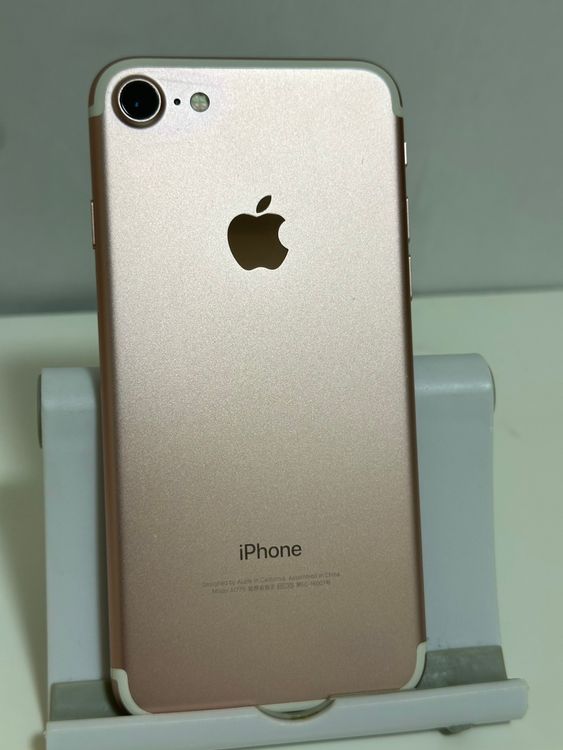��SIM�ե꡼ iPhone7 128GB �������������