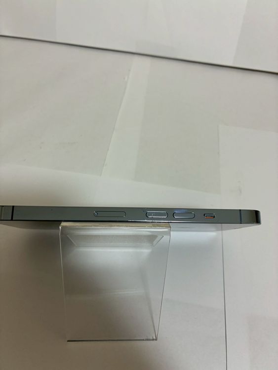 ���ϥԥͥ��ͥå� SIM�ե꡼ iPhone13pro 256GB ������֥롼 ����̵��