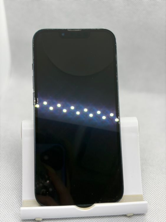 ���Хåƥ꡼83% SIM�ե꡼ iPhone13 256GB �ߥåɥʥ���