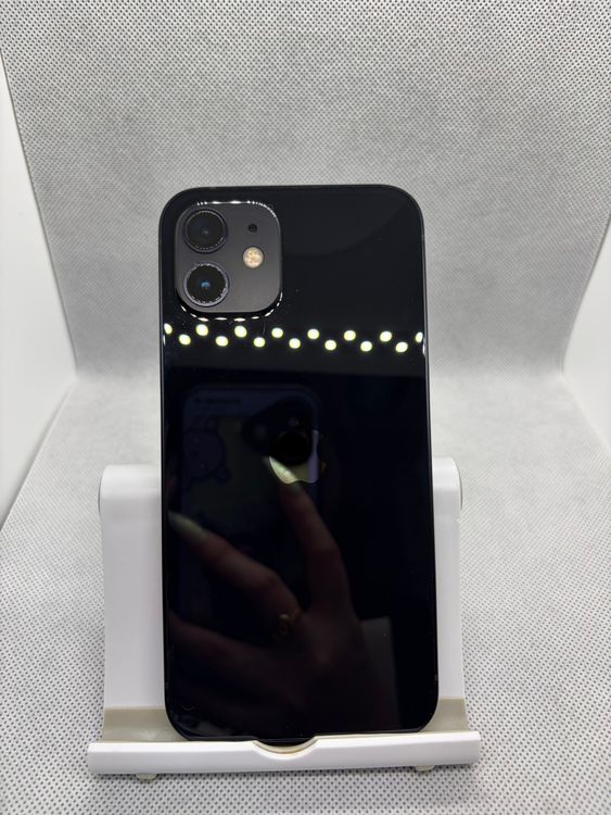 ���ϥԥͥ��ͥå� SIM�ե꡼ iPhone12 64GB �֥�å� �Хåƥ꡼82%