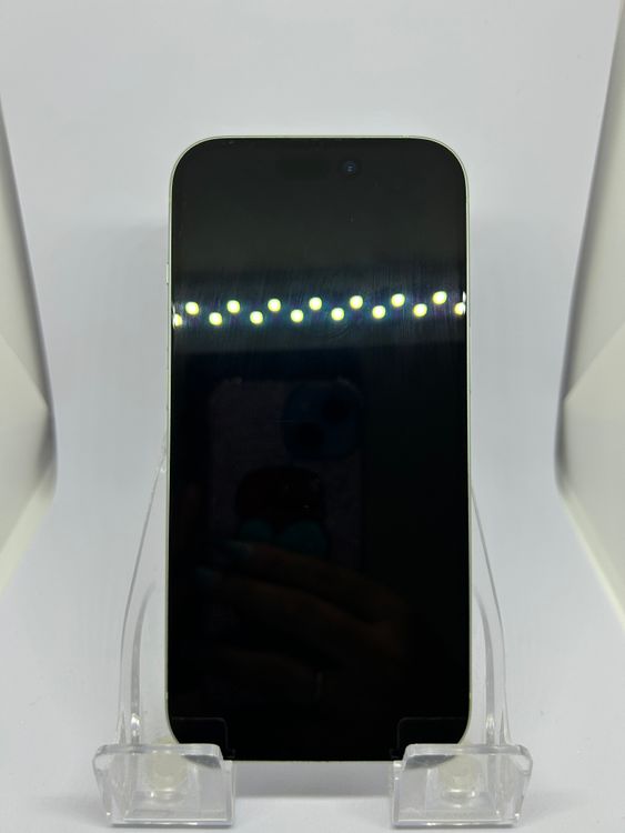 ��SIM�ե꡼ iPhone15  256GB ���꡼��
