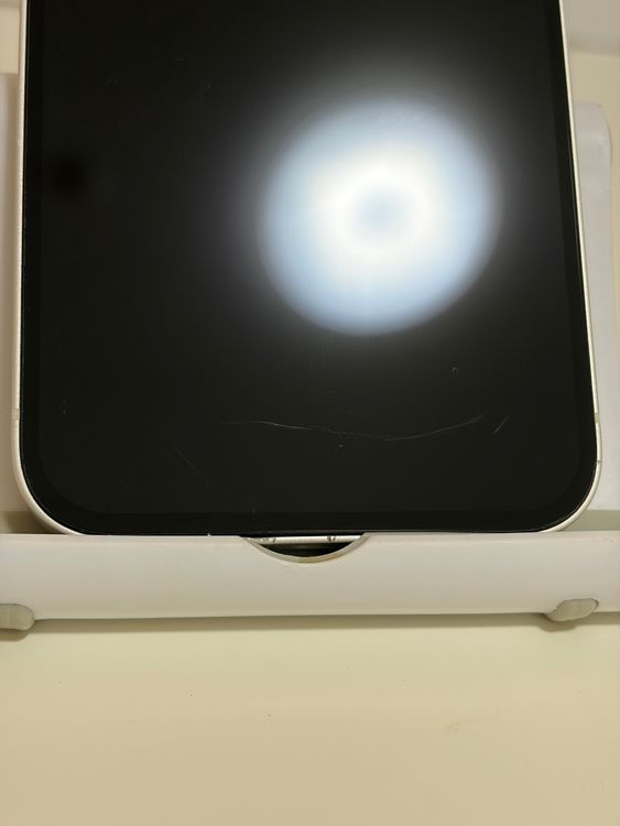 ���Хåƥ꡼80% SIM�ե꡼ iPhone14Plus 256GB �������饤��