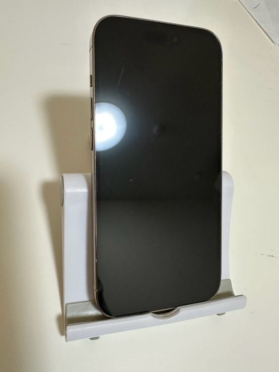 ���Хåƥ꡼82% SIM�ե꡼ iPhone14Pro 256GB �������