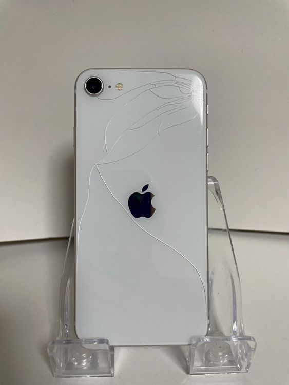 iPhone SE(第2世代) 商品一覧｜ムスビー【中古スマホ・中古