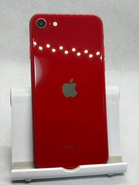 ���Хåƥ꡼99% ����Ʊ�� SIM�ե꡼ iPhoneSE ��3���� 64GB ��å�