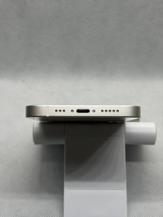 ������ SIM�ե꡼ iPhone12 64GB �ۥ磻��