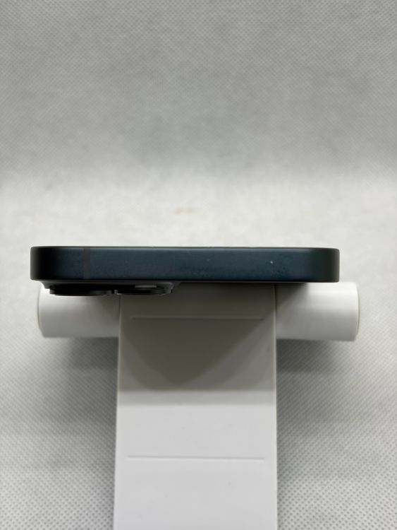 ���ϥԥͥ��ͥå� SIM�ե꡼ iPhone14 128GB �Хåƥ꡼84% �ߥåɥʥ���