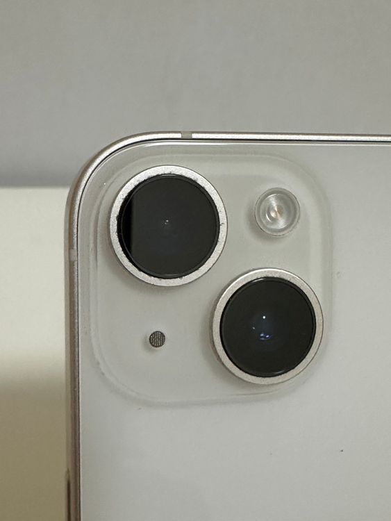 ���Хåƥ꡼84% SIM�ե꡼ iPhone14 128GB �������饤��
