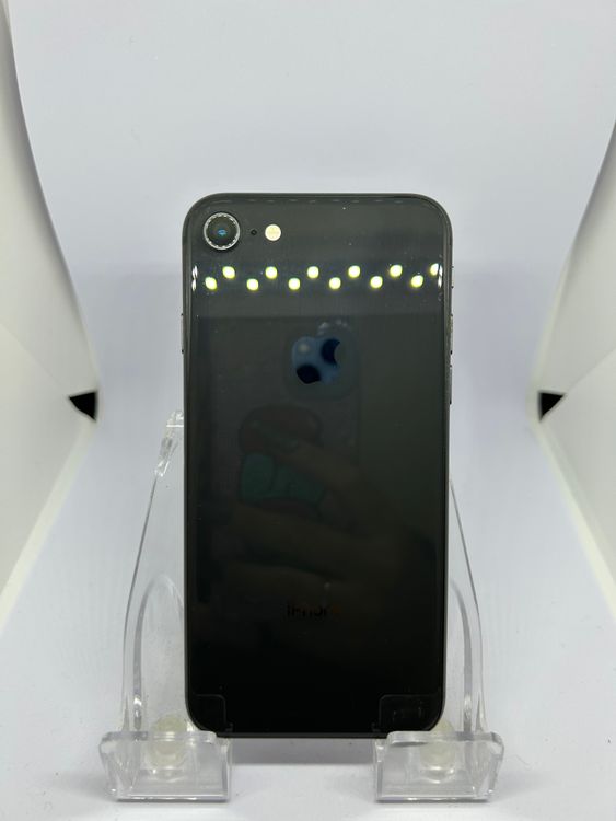 ��SIM�ե꡼ iPhone8  256GB ���졼 �Хåƥ꡼83%