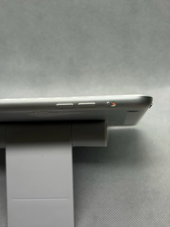 ��iPad 32GB ����С� ���եȥХ�