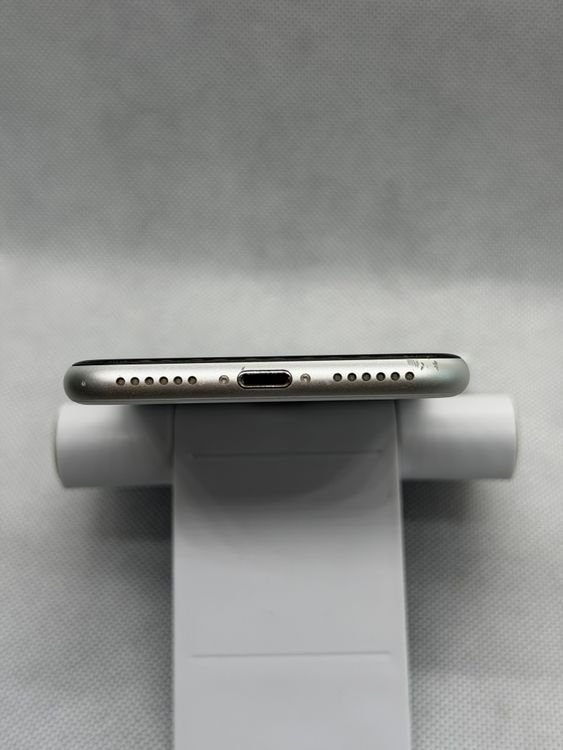 ���ϥԥͥ��ͥå� SIM�ե꡼ iPhoneSE ��2���� 64GB �ۥ磻��