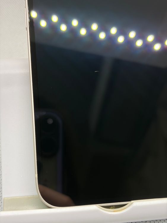 ���Хåƥ꡼80% SIM�ե꡼ iPhone14 128GB �������饤��