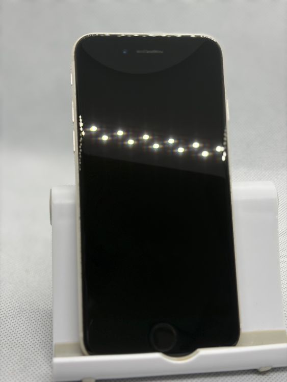 ��SIM�ե꡼ iPhoneSE ��3���� 256GB �������饤��