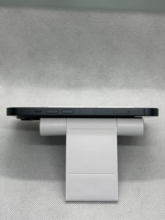 ���Хåƥ꡼86% SIM�ե꡼ iPhone14 128GB �ߥåɥʥ���