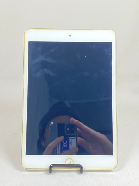 iPad - iPad mini2 Wi-Fiモデル 32GB シルバー　アダプター付き iPad mini2／シルバー／32GB／WiFiモデル／本体、箱のみ