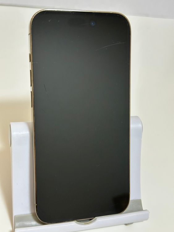 ���Хåƥ꡼85% SIM�ե꡼ iPhone14Pro 128GB �������