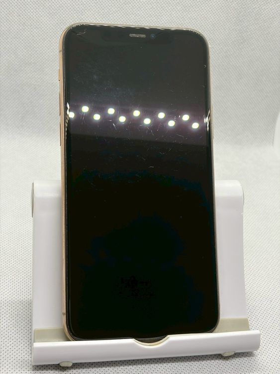 ���Хåƥ꡼94% SIM�ե꡼ iPhone11Pro 256GB �������