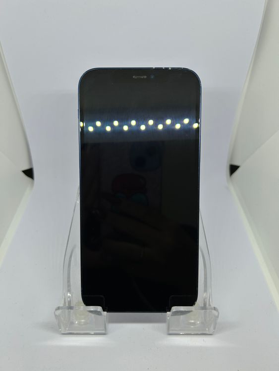 ��SIM�ե꡼ iPhone12  256GB �֥롼 �Хåƥ꡼79%