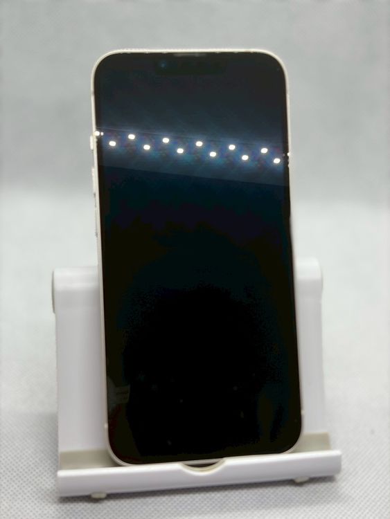 ���Хåƥ꡼84% Ķ���� SIM�ե꡼ iPhone14 128GB �������饤��
