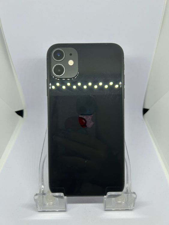 ������ SIM�ե꡼ iPhone11 64GB �֥�å�