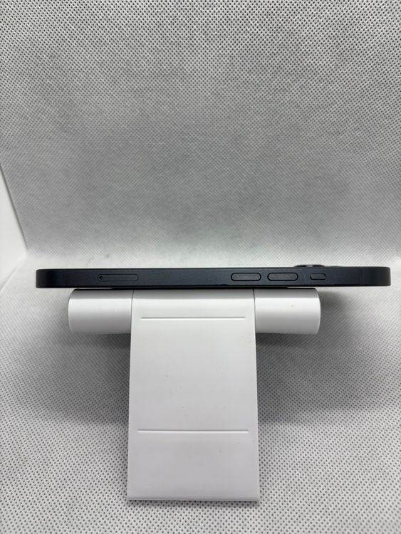 ���Хåƥ꡼100% SIM�ե꡼ iPhone14 128GB �ߥåɥʥ���