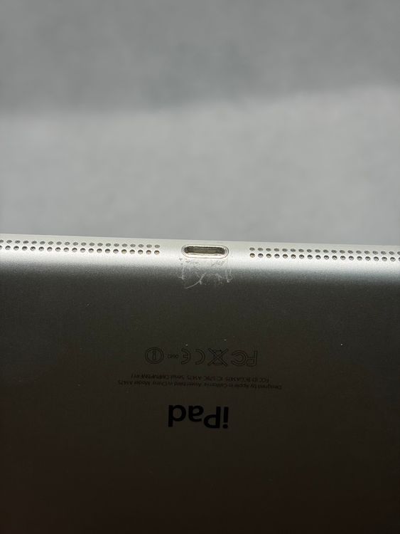 ���ϥԥͥ��ͥå� iPad Air 32GB ����С�